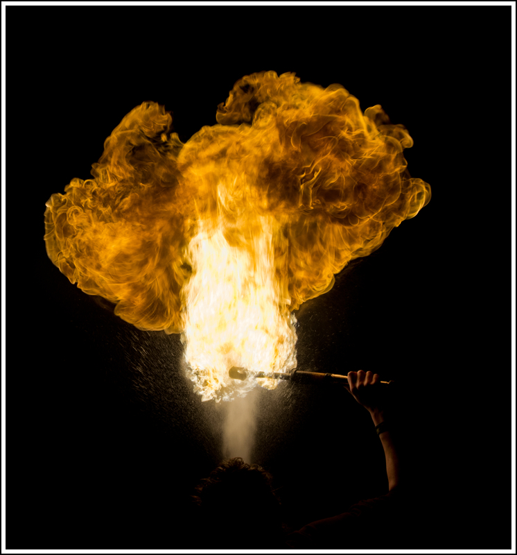 Photos cracheurs de feu - anniversaire 8 ans palais tokyo 21 janvier 2012 - Page 10 K5A14019