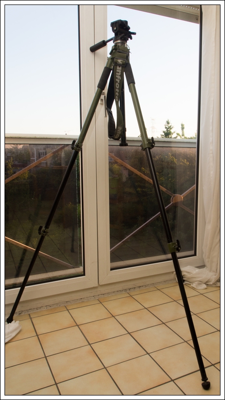 Vends Trépied Manfrotto 055 NAT3 + Rotule fluide OMD01378